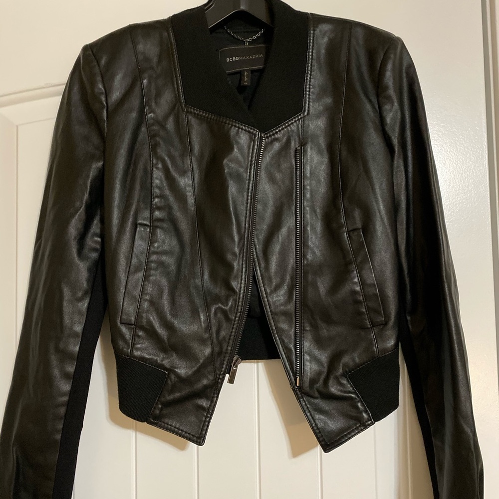 *SOLD* BCBG MAXAZARIA BLACK LEATHER BIKER MOTO JACKET XS